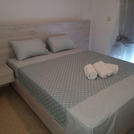 Alexandros Apartment Aridaía Ngoại thất bức ảnh